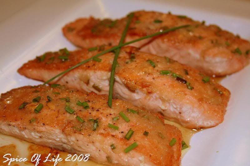 Spice Of Life Apple & Horseradish Glazed Salmon